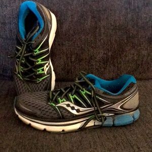 Men’s Saucony athletic shoes